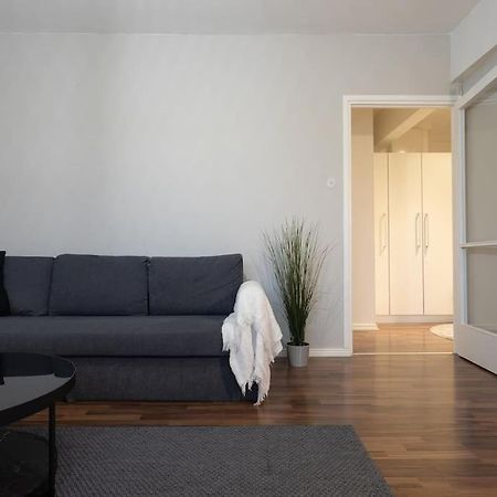 Tilava Huoneisto Helsingissa Apartment Helsinki Bagian luar foto